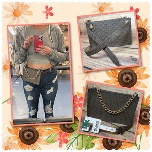 Michael Kors Signature Logo Pull Chain Belt Bag/Fanny Pack